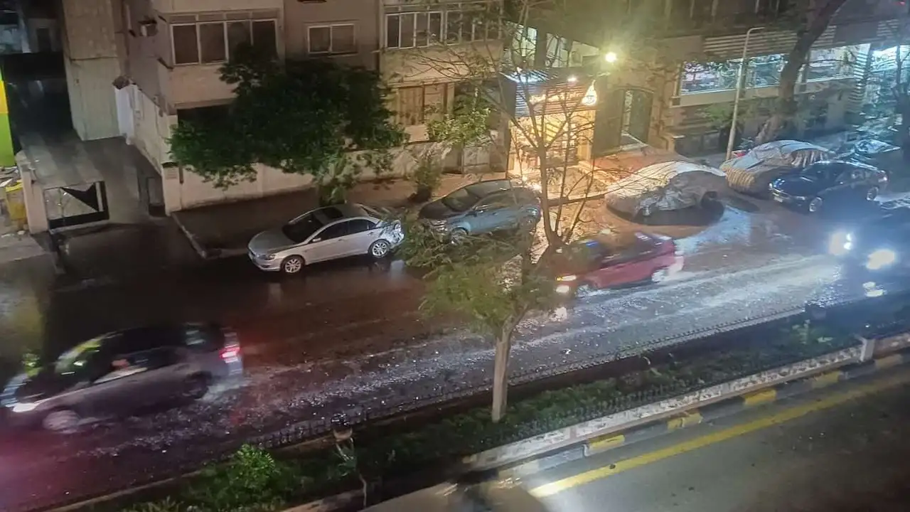 أمطار متفاوتة الشدة تضرب القاهرة الكبرى فجر الأحد في معظم المناطق الحيوية